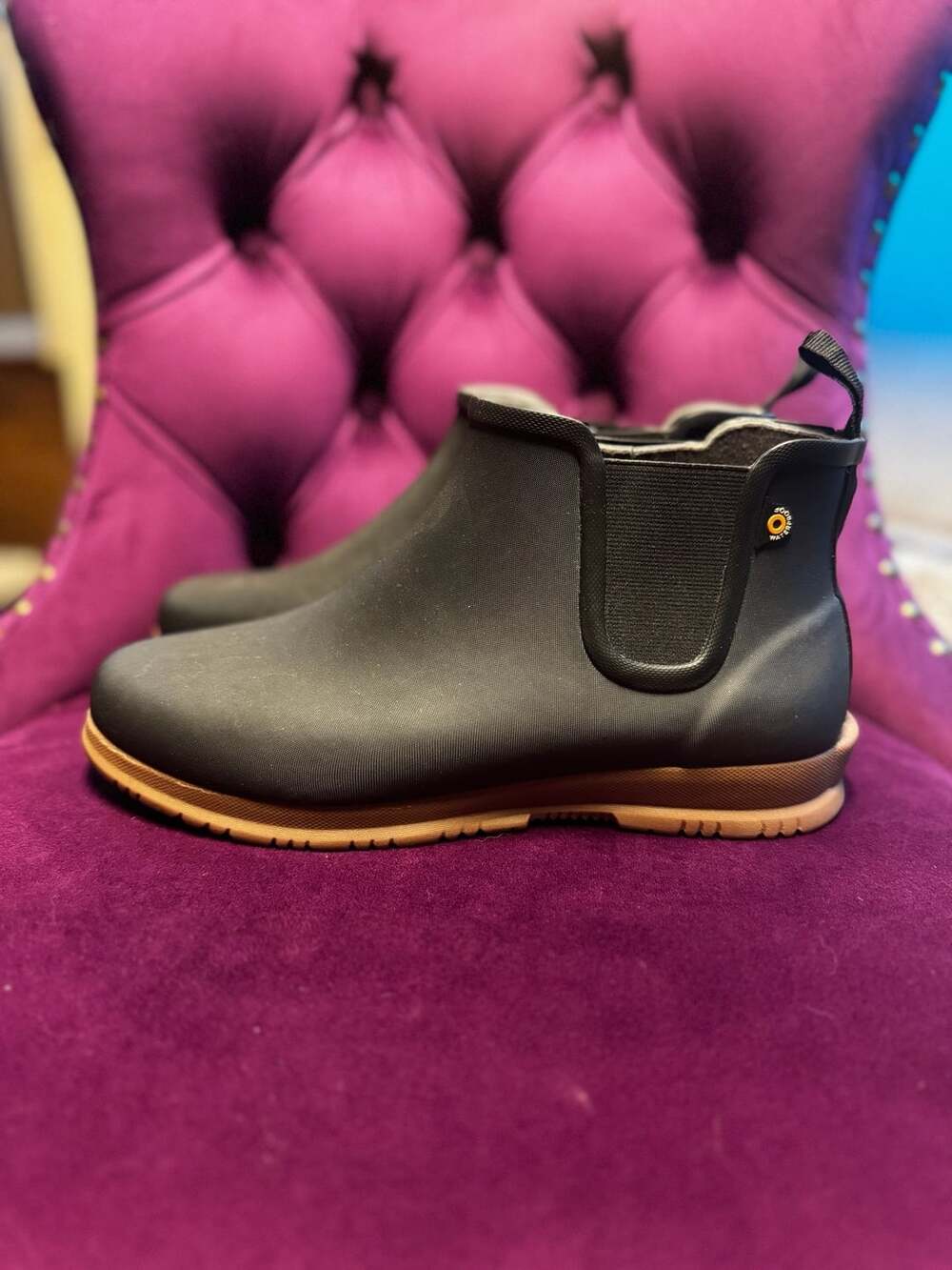 Women's Bogs Sweetpea II Chelsea Plush waterproof rain boot size 8